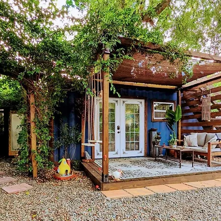 Villa Cozy Af Tiny-House Oasis à Tampa Extérieur photo