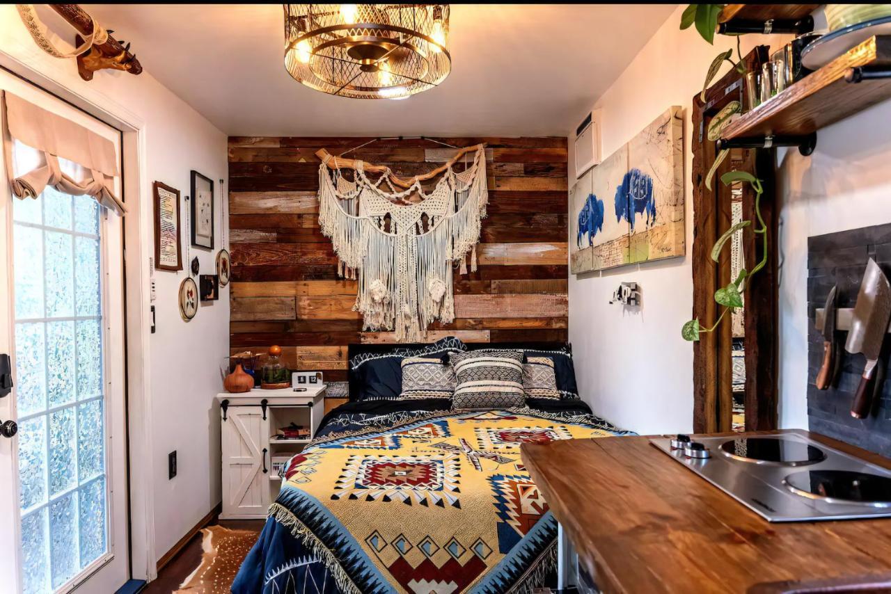 Cozy Af Tiny-house Oasis Tampa